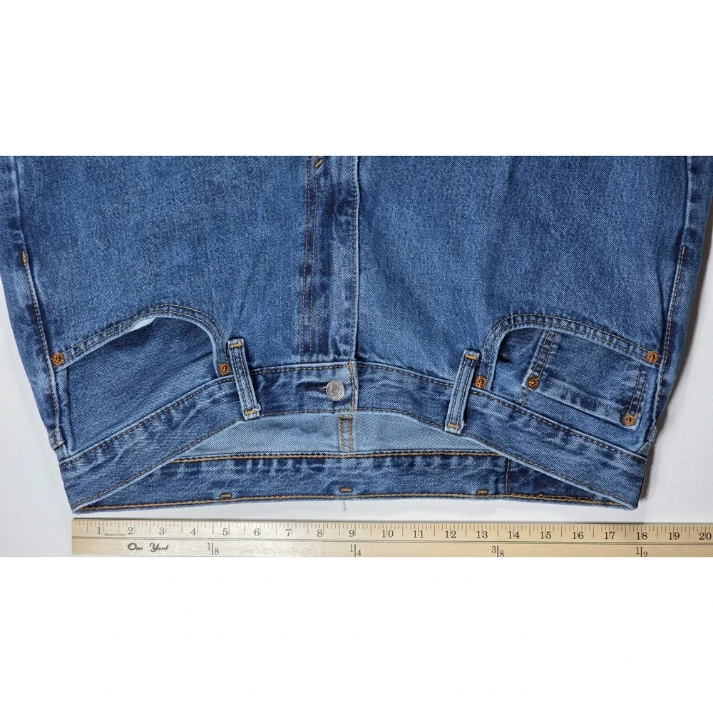 Levis 550 Relaxed Fit Tapered Leg Jeans Mens 38x29 Medium Wash Blue Denim